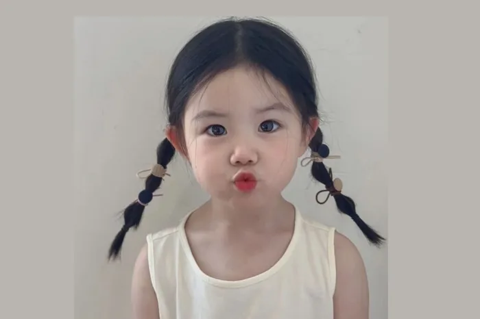Cách buộc tóc cho bé gái đơn giản, dễ thương