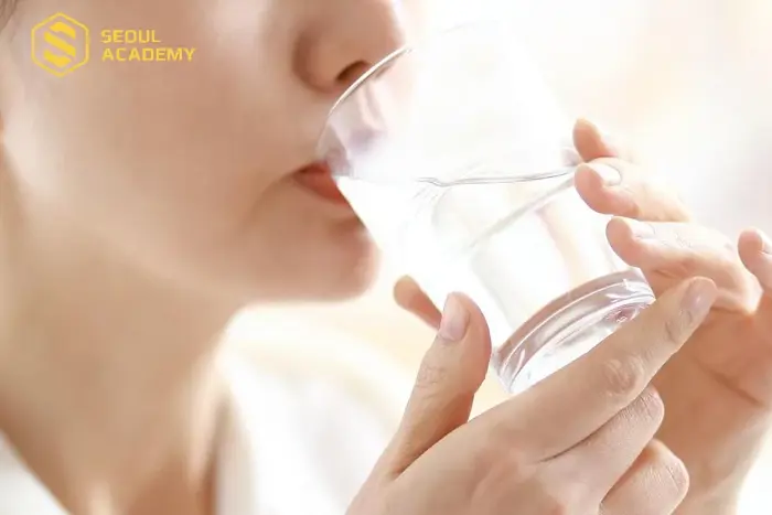 13+ Cách dưỡng móng tay sau khi tháo móng giả ở nhà