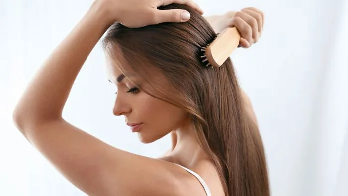 Cách làm tóc mượt suôn óng ả giúp bạn trở nên sang trọng