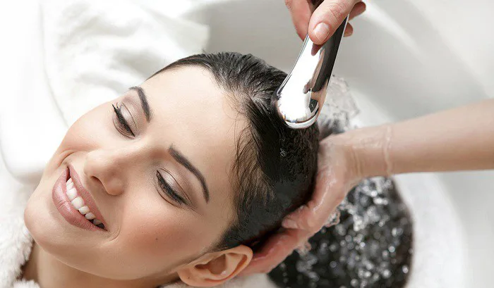 Làm thế nào để giữ màu tóc nhuộm lâu phai?