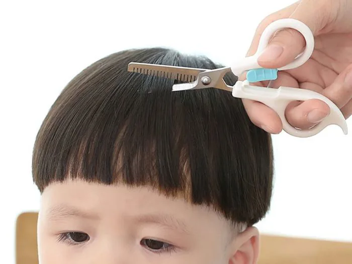 Top 7 Cây Kéo Cắt Tóc Cho Bé An Toàn Sử Dụng Tại Gia