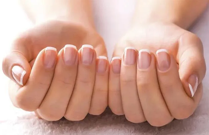 Bí quyết dưỡng móng tay khoẻ – bóng – đẹp để nàng tự tin khoe đôi tay xinh
