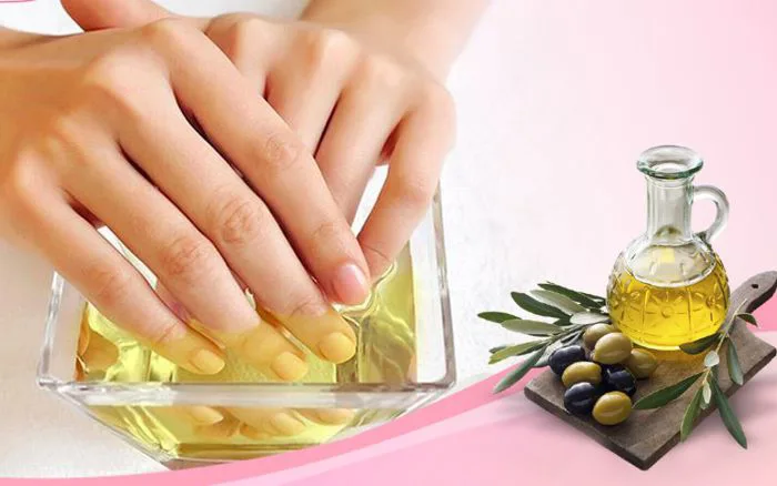 Công thức tự làm dầu dưỡng móng tay tại nhà
