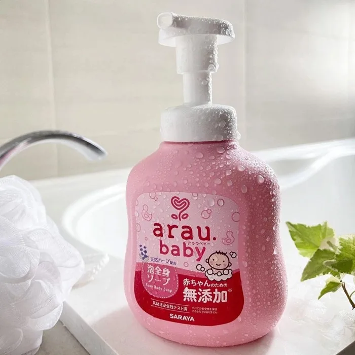 ARAU BABY - Sữa tắm gội thảo mộc dưỡng ẩm cho bé (chai 450ml) - FUJIKO STORE