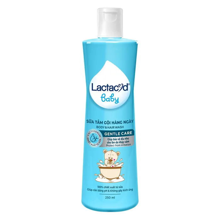 dau-goi-lactacyd-baby-cho-be-1