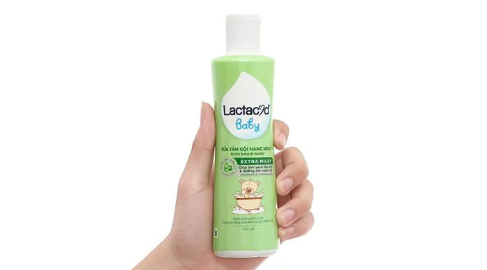 Sữa tắm gội Lactacyd Baby Extra Milky chăm sóc da và tóc cho bé chai 250ml  09/2026 | nhathuocankhang.com