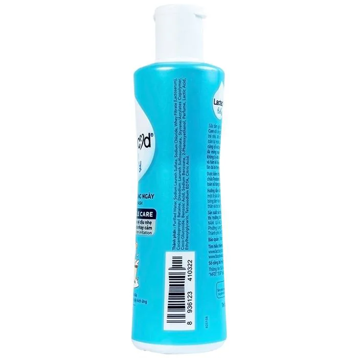 Sữa tắm Lactacyd BB tắm gội trị rôm sảy cho trẻ (Chai 250ml)
