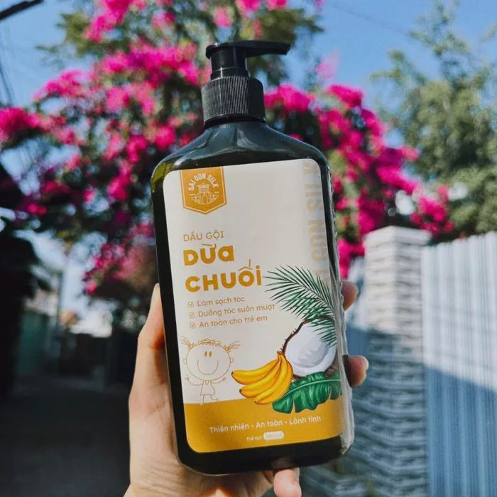 Dầu Gội Dừa Chuối Cho Bé, Dịu Nhẹ An Toàn, Kích Mọc Tóc - Saigon Silk