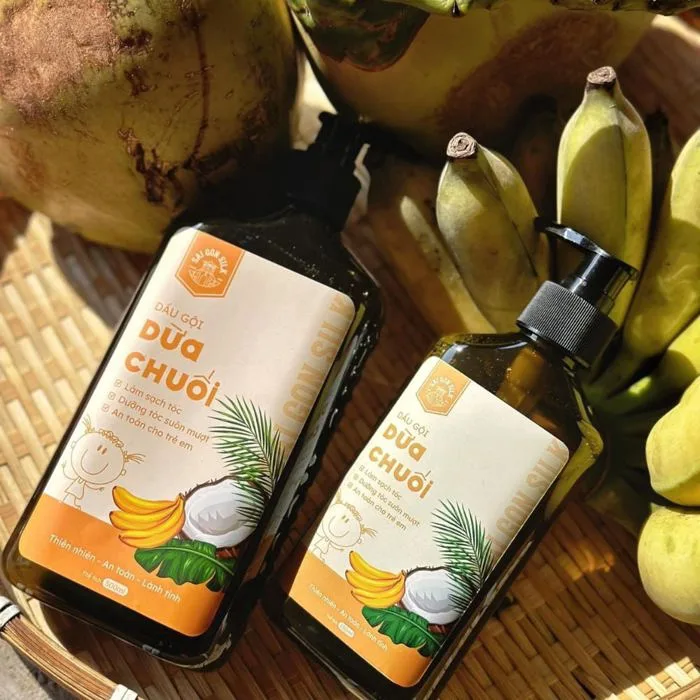 Dầu Gội Dừa Chuối Cho Bé, Dịu Nhẹ An Toàn, Kích Mọc Tóc - Saigon Silk