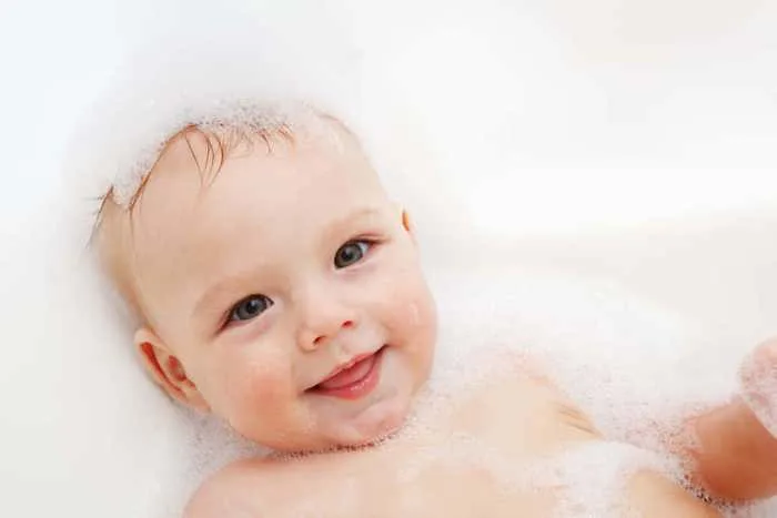 Dầu gội cho bé Simple Baby Moisturising Shampoo 300ml – Wowmart VN | 100%  hàng ngoại nhập