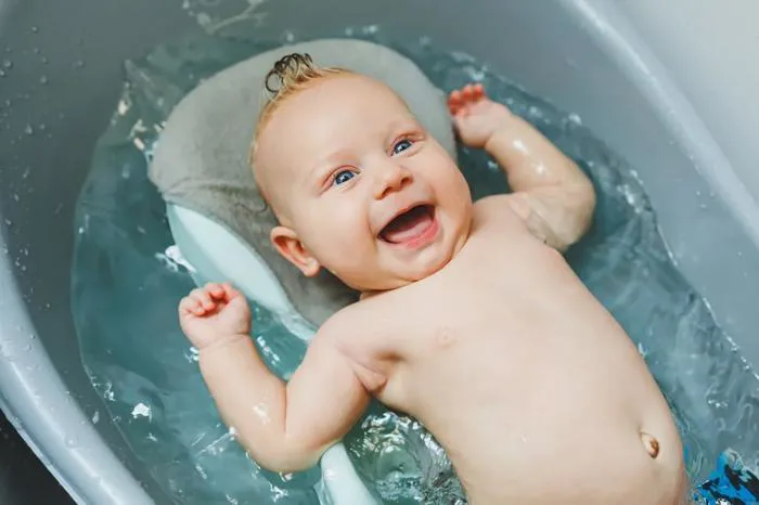 Dầu gội cho bé: Top 11 dầu gội được các bà mẹ tin dùng