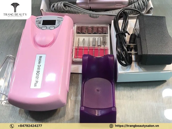 Học nail cần mua những gì? TOP 20+ Dụng cụ học nail cần thiết cho người mới