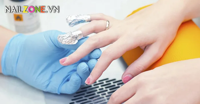 6 Bước Để Tháo Móng Đắp Gel Dễ Dàng – Xu Hướng Nail Zone 6 Bước Để Tháo Móng Đắp Gel Dễ Dàng – Xu Hướng Nail Zone