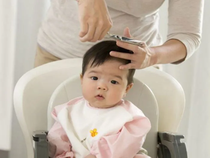 Top 7 Cây Kéo Cắt Tóc Cho Bé An Toàn Sử Dụng Tại Gia