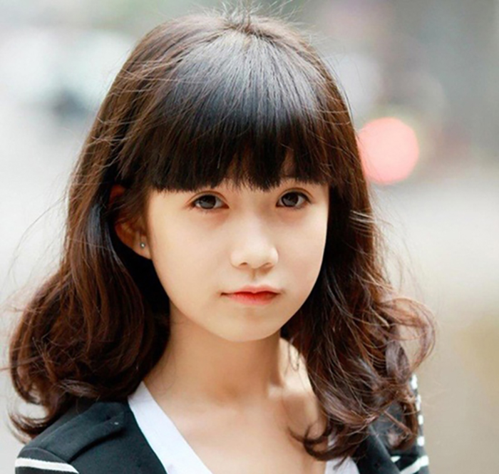 10+ kiểu tóc cho bé gái mặt tròn ngắm mãi không chán