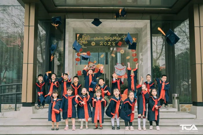 5 bí kíp chụp ảnh kỷ yếu cho bé mầm non đẹp như thiên thần - Cho Thuê  Studio - Thiết Bị - Trang Phục