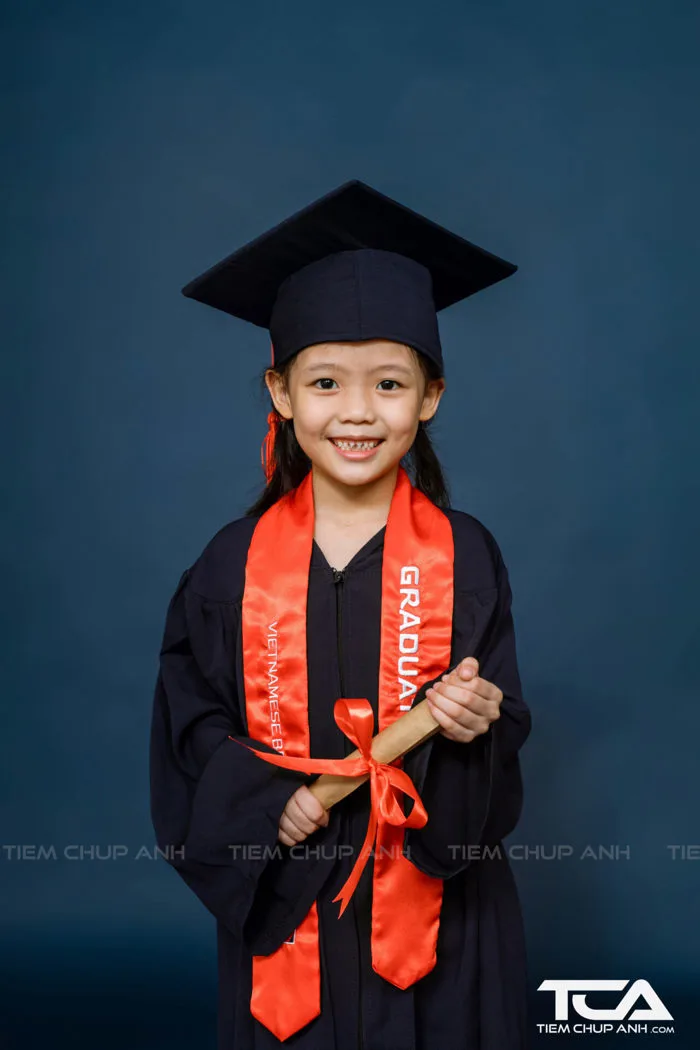 Thuê đồ chụp ảnh tốt nghiệp mầm non kỷ yếu giá rẻ nhanh chóng | 30k/Bộ - Cho  Thuê Studio - Thiết Bị - Trang Phục