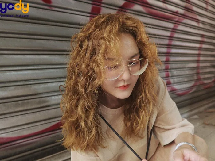 12+ kiểu tóc xoăn hippie nữ SÀNH ĐIỆU CÁ TÍNH NHẤT 2024 | Yody