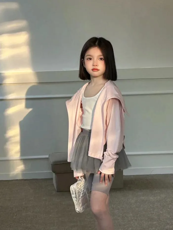 Top 17 Kiểu Tóc Ngắn Cho Bé Gái Xinh Xắn, Năng Động