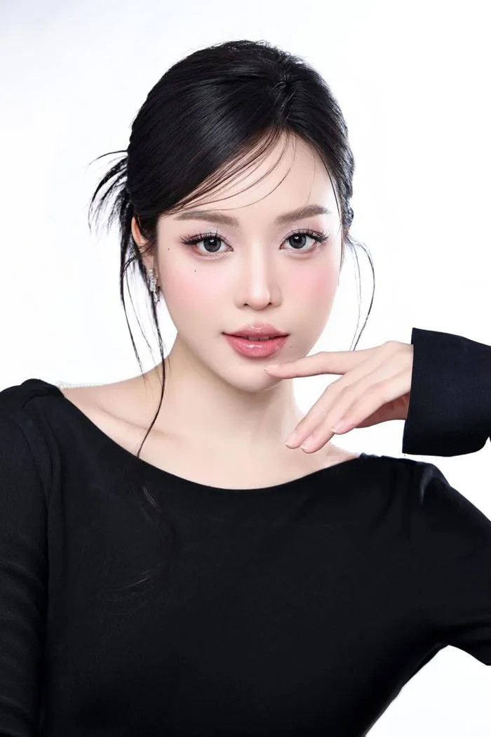 Tóc búi thấp thanh lịch – Phù hợp cả đi làm và dự tiệc - Mỹ phẩm tóc chính  hãng