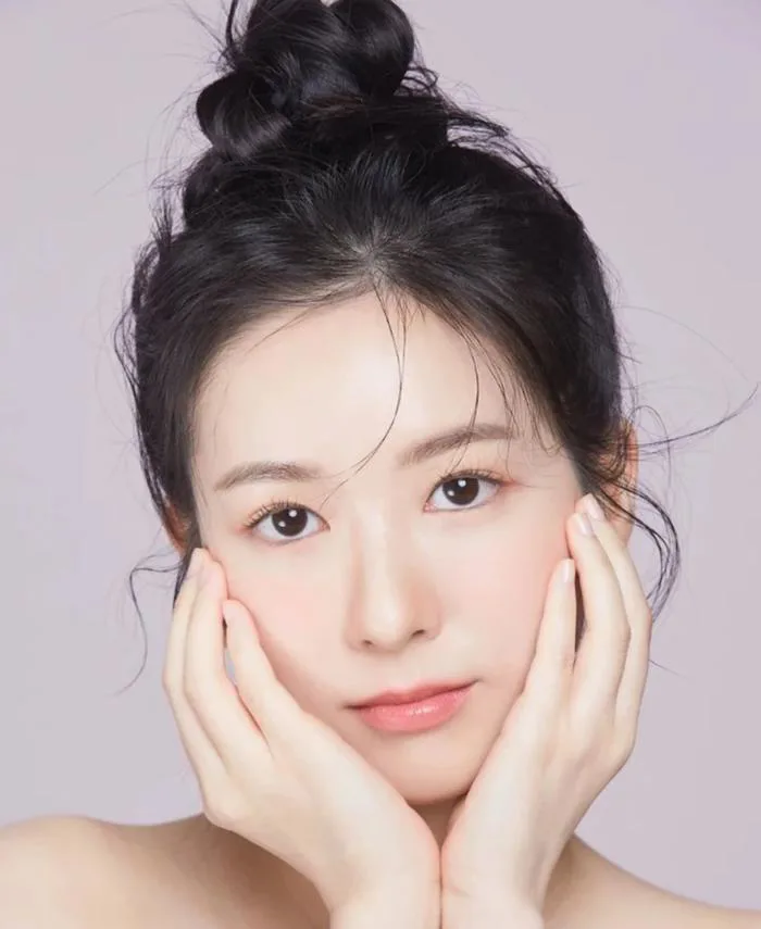 5 kiểu buộc tóc chuẩn style xứ Hàn giúp nàng đã trẻ lại còn xinh