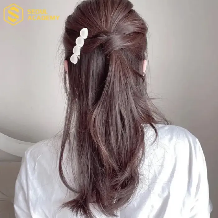 Gợi ý 15+ kiểu tóc buộc nửa đầu đi tiệc hot nhất hiện nay