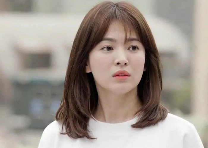 Những kiểu tóc giúp cô nàng cằm vuông trở nên quyến rũ Những kiểu tóc giúp cô nàng cằm vuông trở nên quyến rũ