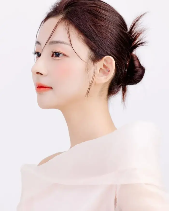 101 kiểu tóc đẹp đi tiệc siêu sang chảnh và lộng lẫy - Omnia Hair Boutique  - Salon tóc organic tại Hà Nội