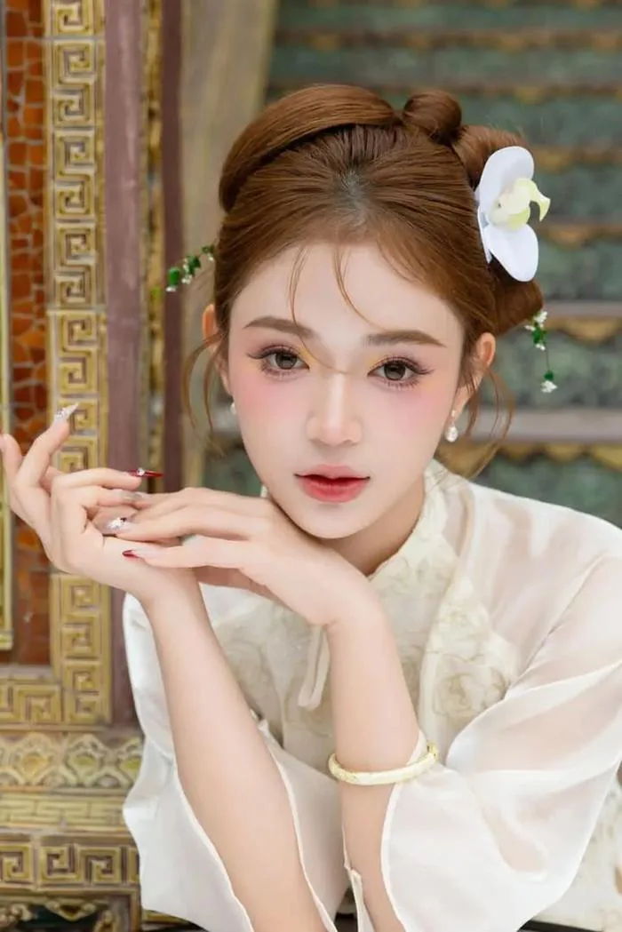 30+ Kiểu Tóc Đi Chơi Tết 2026 Đẹp Và Mới Cho Nàng
