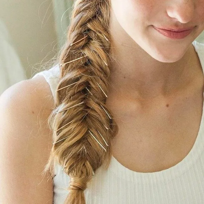 6 cách làm điệu tóc với kẹp tăm vừa đẹp vừa độc biến bạn thành fashionista  | Harper's Bazaar