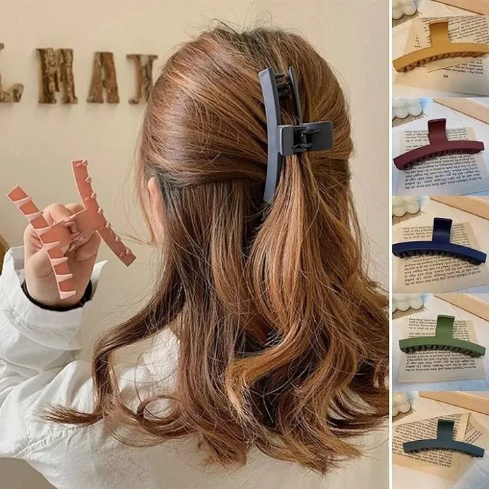 17 cách búi tóc bằng kẹp càng cua đẹp, đơn giản, hiện đại | Yody