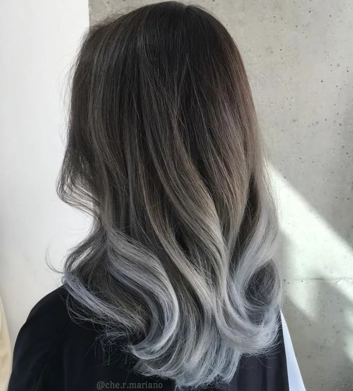 Nhuộm tóc ombre màu khói: 4 kiểu táo bạo và quyến rũ