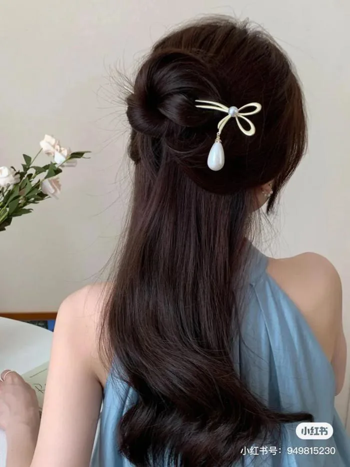 30+ Kiểu tóc đẹp đi đám cưới, đơn giản và XINH XẮN cho nàng