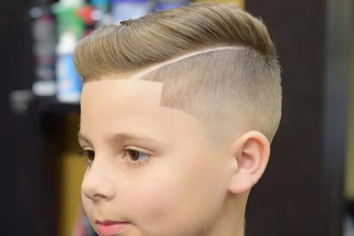 10 + Mẫu cắt tóc undercut cho bé trai nam tính, sành điệu