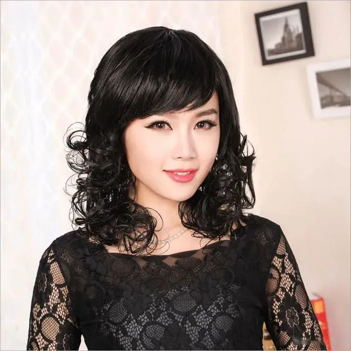 11 kiểu tóc xoăn ngắn cho phụ nữ trung niên giúp trẻ trung