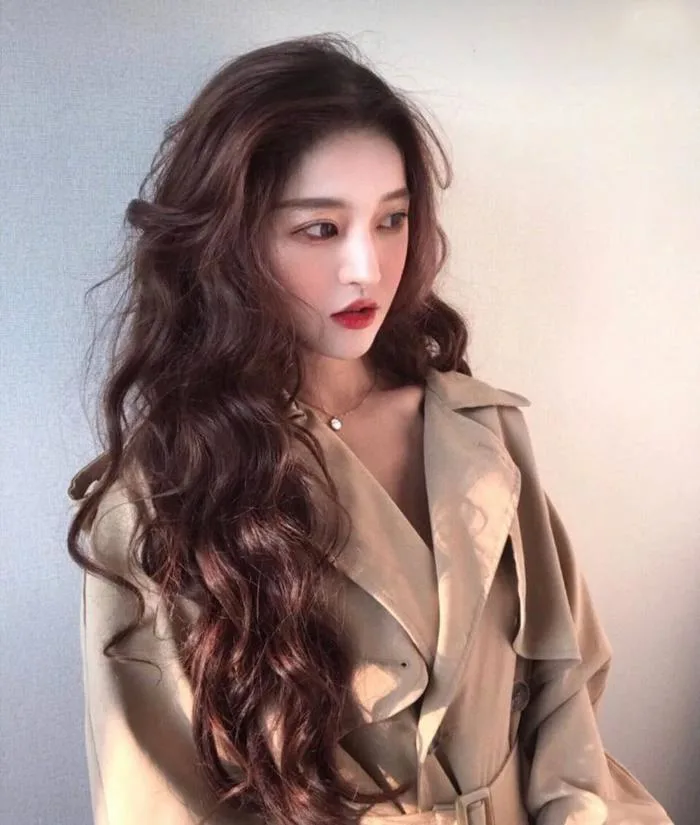 Top 99+ kiểu tóc uốn đẹp, chảnh hợp mọi gương mặt cho nàng