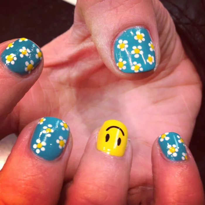3 mẫu nail đẹp cho bạn gái ngày 20 10