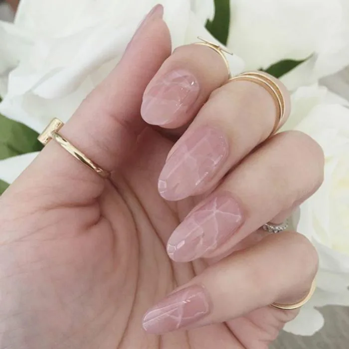 3 mẫu nail đẹp cho bạn gái ngày 20 10