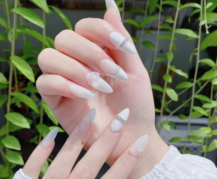 Top 15+ Mẫu Nail Cô Dâu Đẹp Sang Chảnh Cho Ngày Cưới