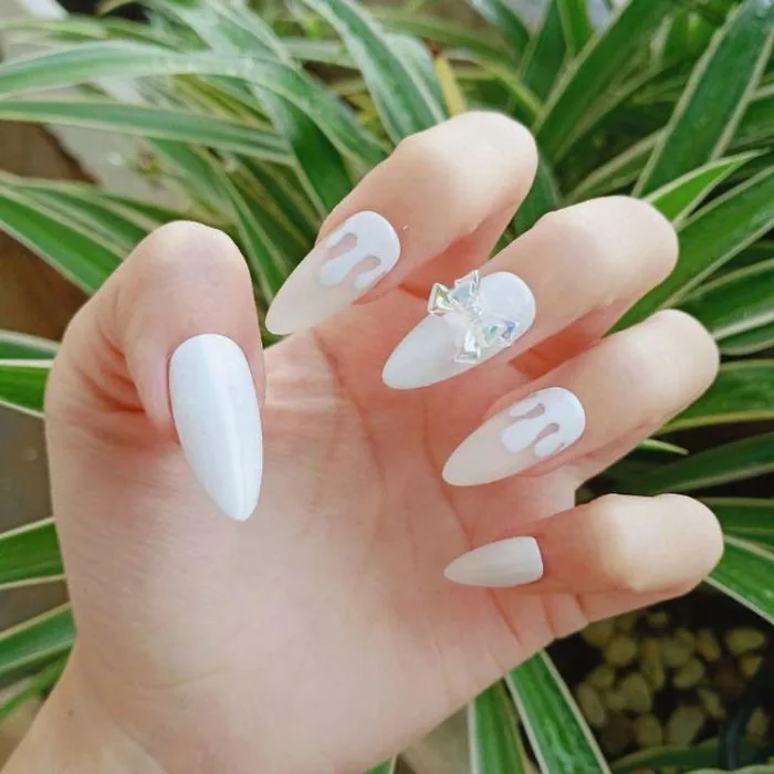 TOP 50+ Mẫu móng tay cô dâu XINH XẮN cho ngày đặc biệt | Yody