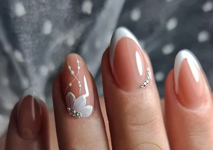 30+ Mẫu nail công sở đẹp hot hiện nay