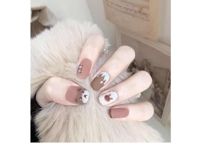 30+ Mẫu nail công sở đẹp hot hiện nay