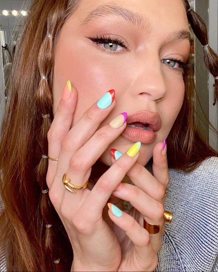 Chào đón xu hướng nail dạ quang - làn gió mới cho mùa hè này!