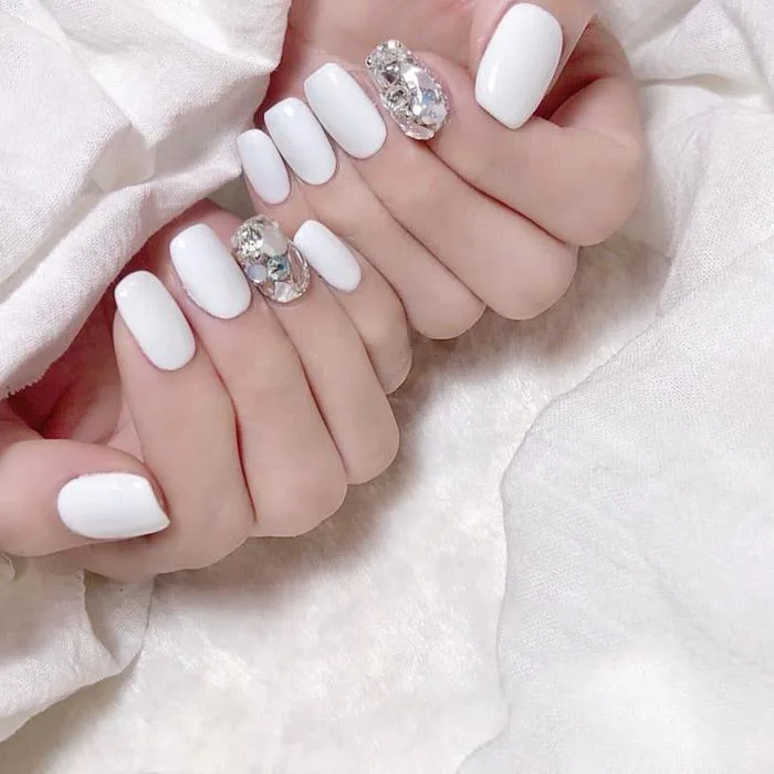 77+ Mẫu Nail Đính Đá Đẹp Sang Trọng, Thời Thượng Nhất 2024 | TIKI