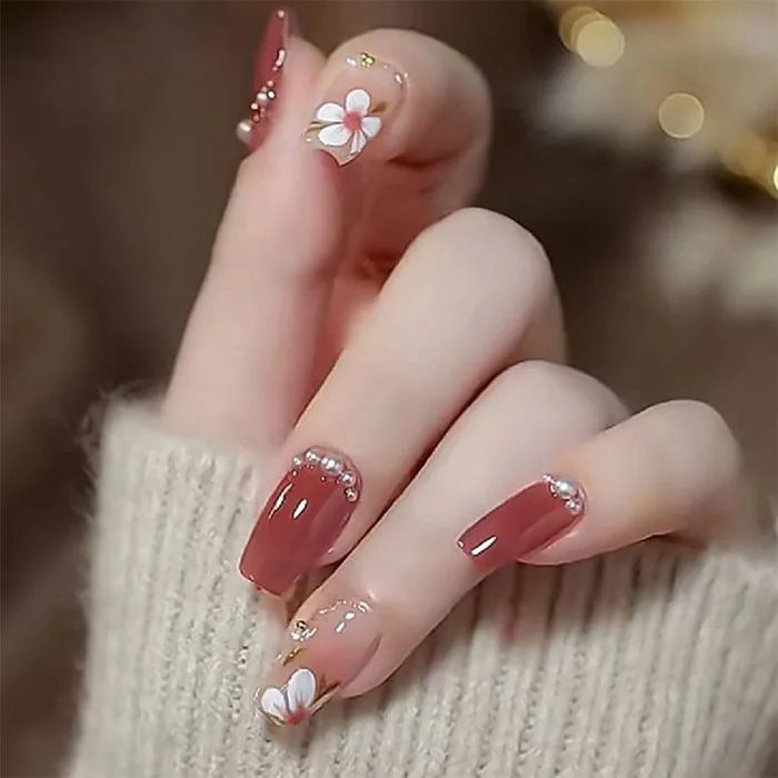 Top 101+ mẫu nail đính đá đẹp, sang chảnh cho nàng tham khảo