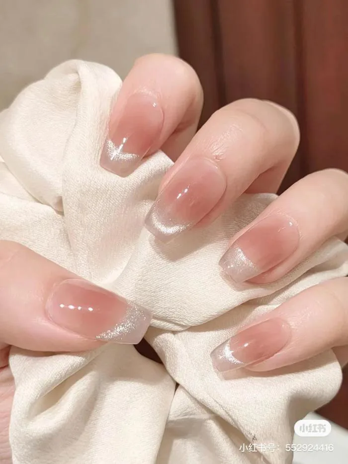Tìm Hiểu French Đầu Móng: Phong Cách Làm Nails Sang Trọng Và Hiện Đại