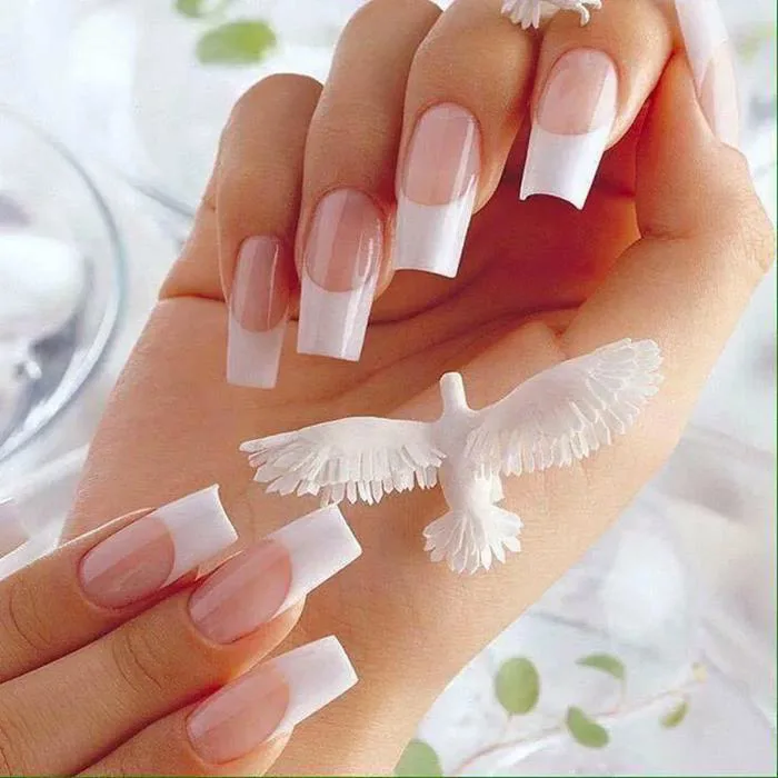Xu hướng nail độc đáo 2022 - mẫu nail đầu móng trắng - Diễm Nail Sharon  Nails