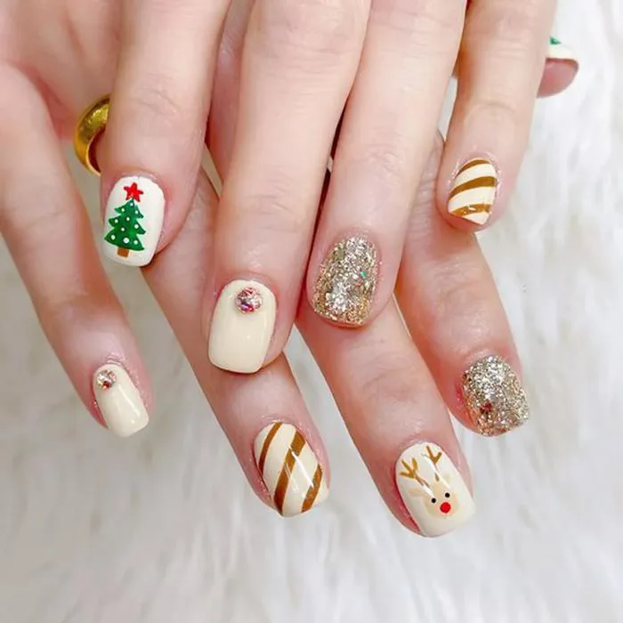 Top 40+ mẫu nail Noel HOT TREND năm nay nên thử ngay