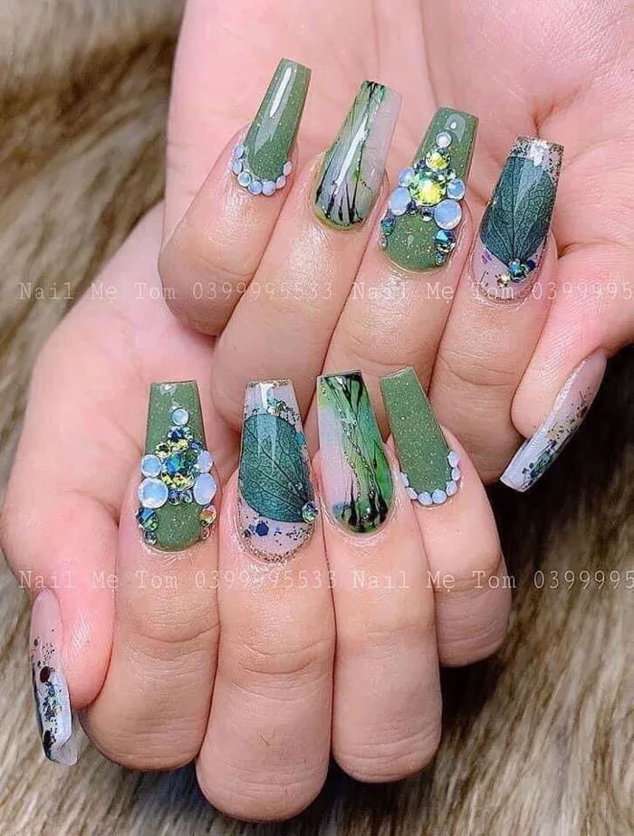 Hoa khô | Ý tưởng móng, Móng tay nghệ thuật, Nail tay