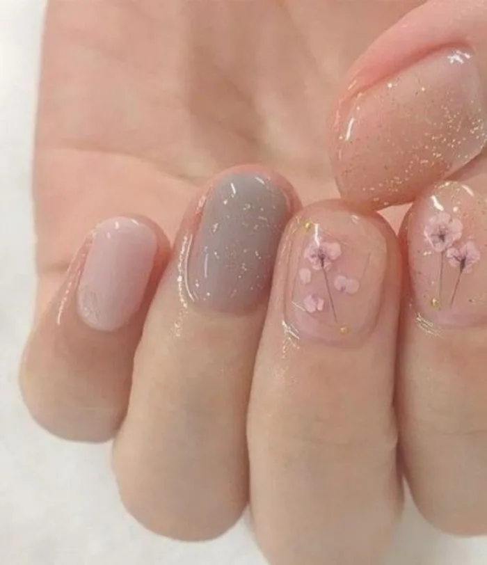 Top 50+ mẫu nail ẩn hoa khô xa cừ dành cho bạn gái cute
